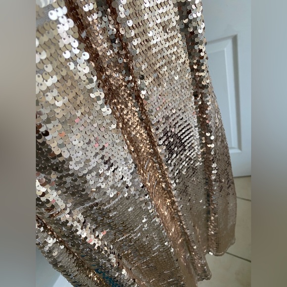 Sequin Hearts Halter Gold/Champagne Dress Size 5 - Picture 9 of 10